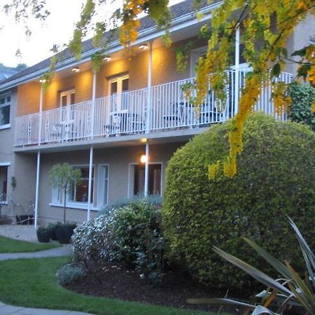 Отель Pier House Кинсэйл Экстерьер фото